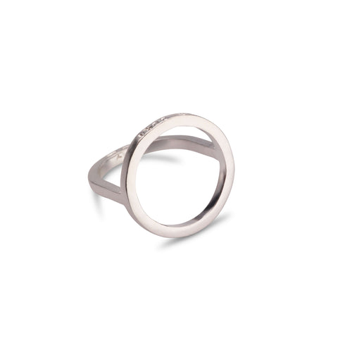 F 264 - Open Circle Ring