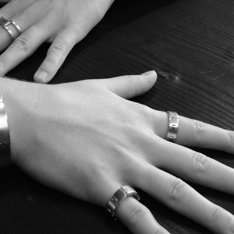 J 281 - Soft Motion Ring