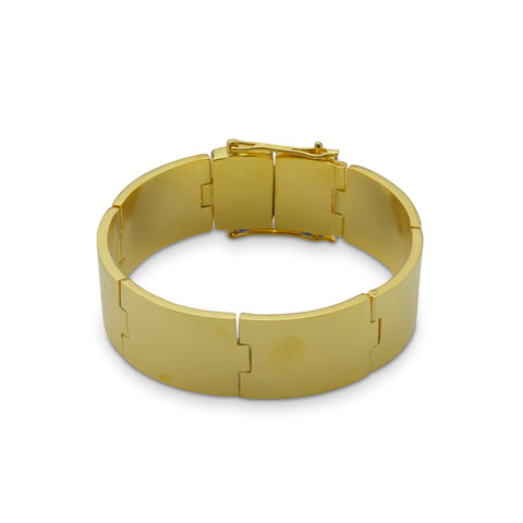 J 488 - Surface Motion Armband