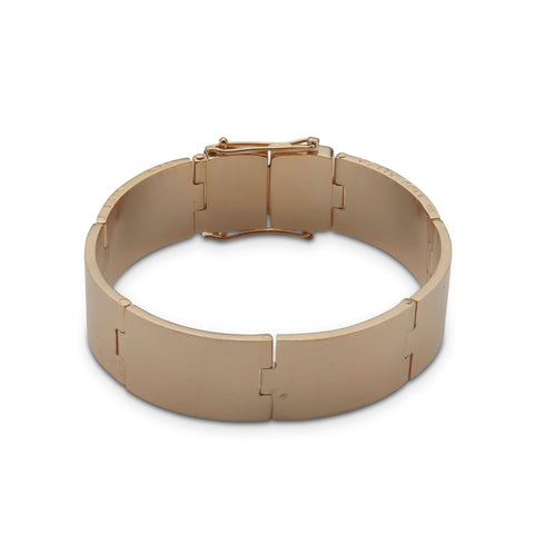 J 488 - Surface Motion Armband