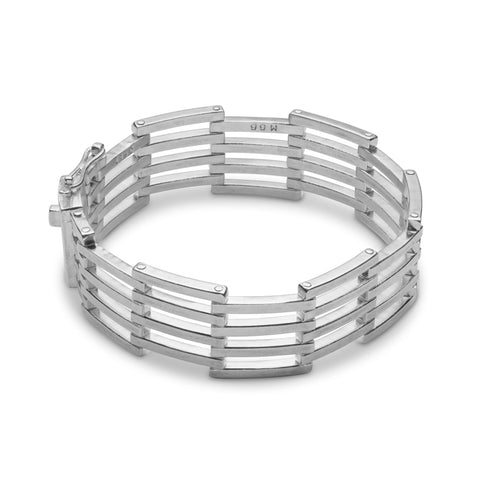 J 481 - Fluid Kinetic Armband