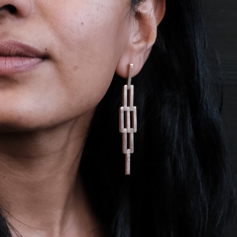 J 6102 - Ohrringe „Sanfte Bewegung“