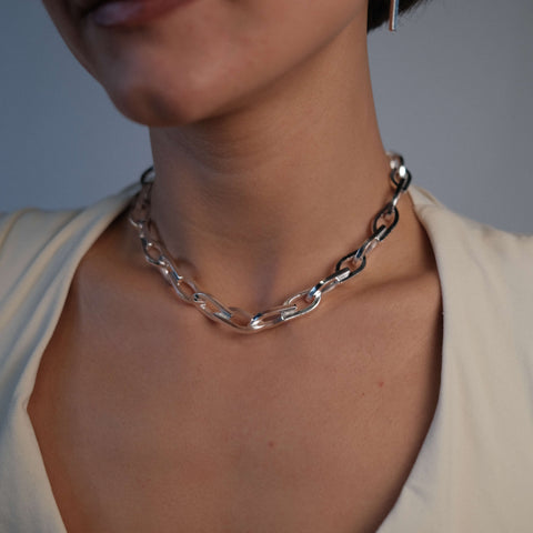 I 186 - Flame Necklace