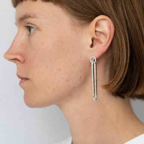 E 640 - Long Round Earrings